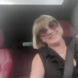 Meet your Posher, Guylaine